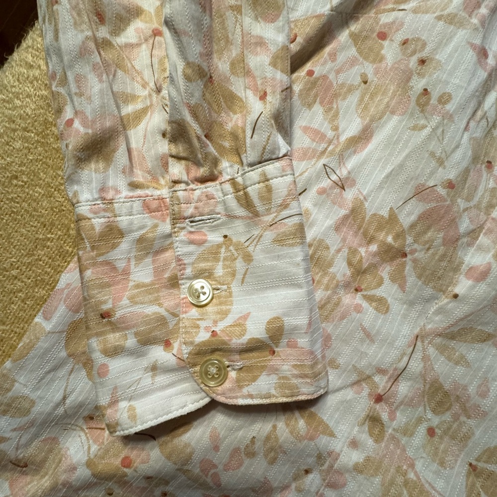 Eddie Bauer Women's Cream and Tan Button Down Shirt - Picture 3 of 6